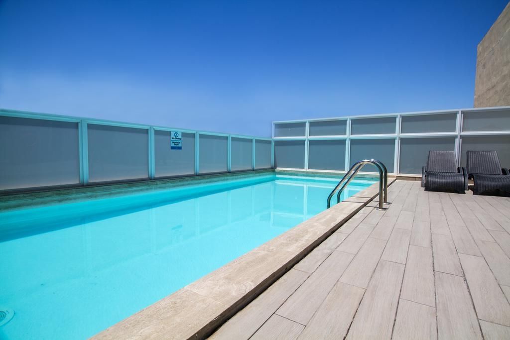 Blubay Suites By St Hotels Gzira Екстериор снимка